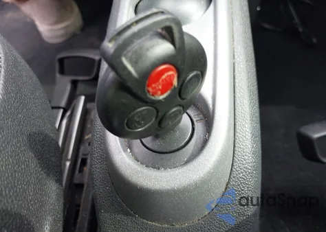 2014 Smart Fortwo Passion z USA, uszkodzony, nr VIN WMEEJ3BAXEK733454